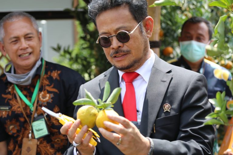 Sambangi Kota Batu, Mentan Dukung Penelitan Pengembangan Tanaman Jeruk dan Subtropika