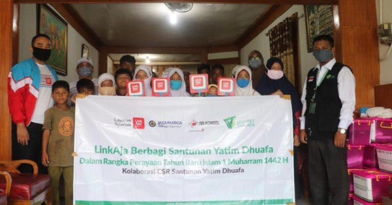 Sinergi LinkAja,Telkomsel, Jasa Marga Hadirkan Bantuan CSR untuk Ratusan Yatim di Indonesia
