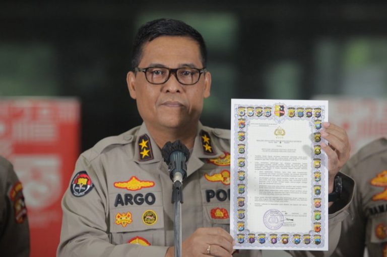 Diduga karena Acara Rizieq, Kapolri Copot Dua Kapolda Sekaligus