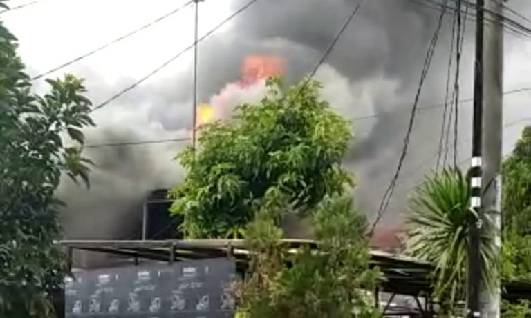 Kebakaran, Enam Rumah di Depok Hangus