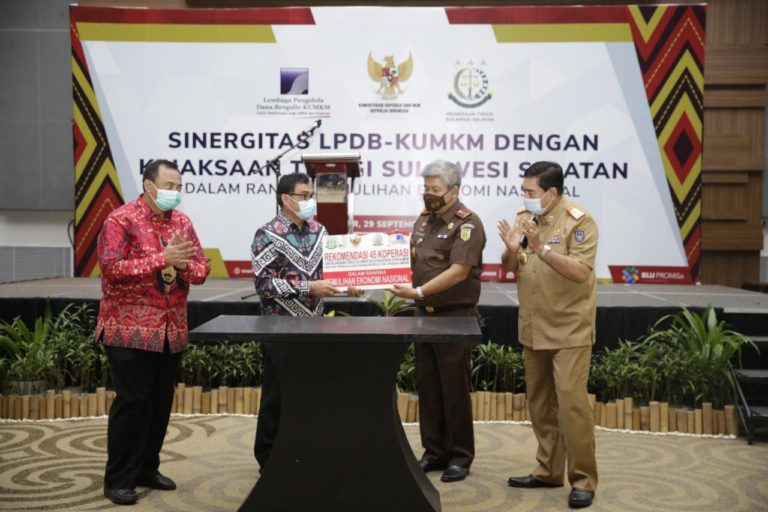 Sekretaris Kementerian Koperasi dan UKM Apresiasi LPDB dan Pemprov Sulsel