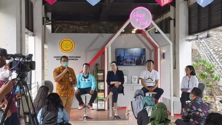 Dinilai Menggiurkan, Anak Muda Disarankan Geluti Bisnis Sektor Pertanian