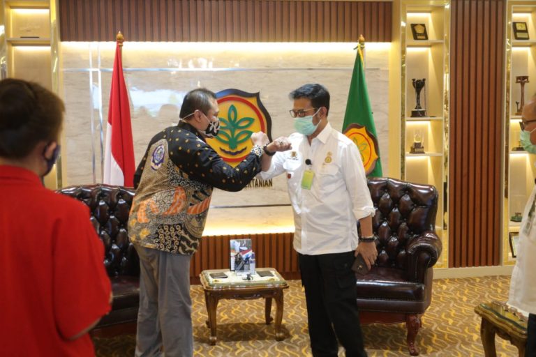 Ketum KOPITU Dukung Program Gratieks Kementan