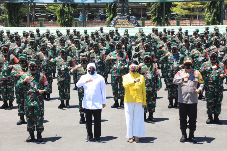 Cegah Kluster Pilkada, Khofifah Contohkan Kampanye dengan Protokol Kesehatan