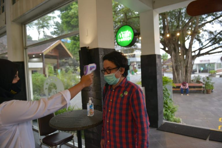 Kemenparekraf Apresiasi Masyarakat Jateng dan Yogyakarta Terapkan Protokol CHSE