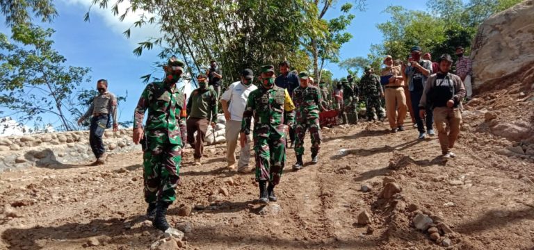 Kadispenad Tinjau Lokasi TMMD Kodim Bulukumba