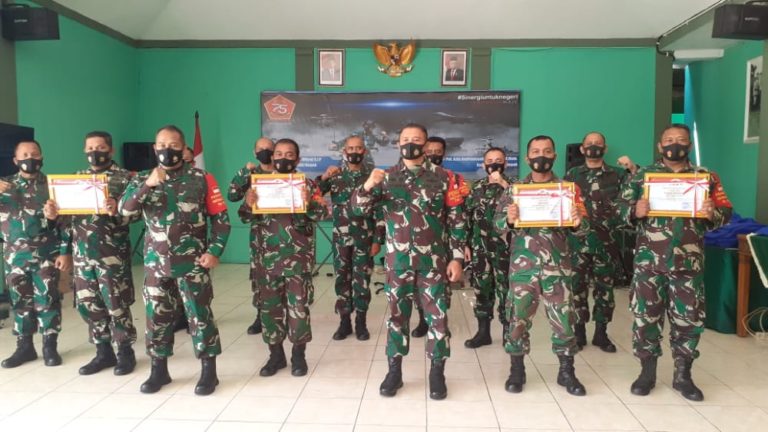 Dinilai Berprestasi, Enam Babinsa Depok Diberi Penghargaan