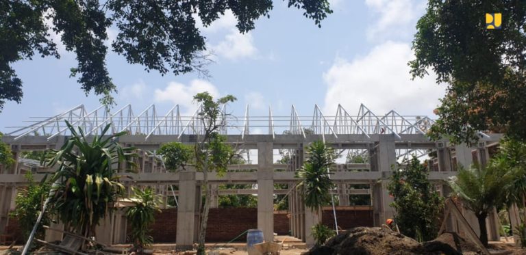 Kementerian PUPR Rehabilitasi 73 Sekolah 2 Madrasah dan 1 PTN di Jawa Barat pada 2020