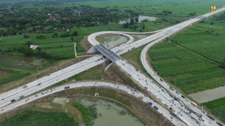 Pembangunan Infrastruktur Kementerian PUPR Dorong Potensi Perekonomian di Koridor Tol Ngawi-Kertosono