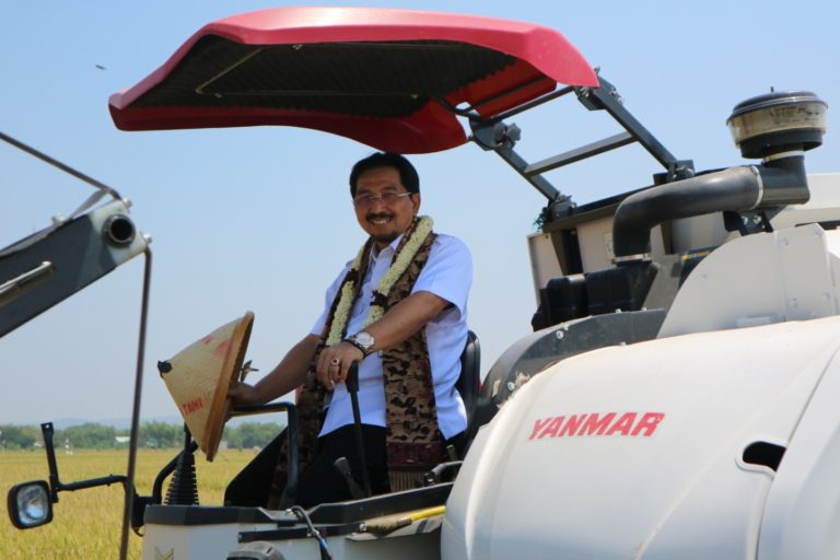 Kementan Maksimalkan Pertanian Cianjur dengan Bantuan Alsintan dan Benih
