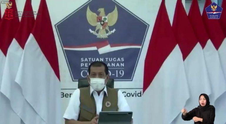 Ini Alasan Satgas Covid-19 Berikan Masker ke Acara Rizieq Shihab