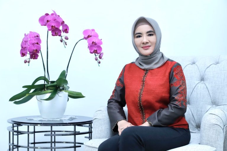 Nicke Widyawati, Dirut Pertamina yang Masuk Daftar Wanita Paling Berpengaruh di Dunia