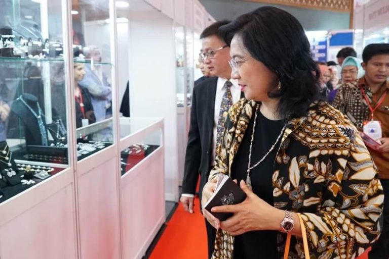 Ekspor ke AS Naik 37%, Kinerja IKM Perhiasan Semakin Kinclong