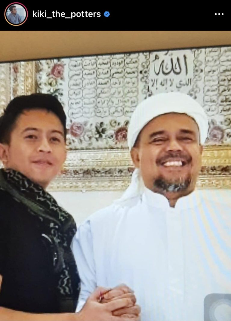 Bela Rizieq Shihab, Kiki The Potters Sindir Nikita Mirzani?
