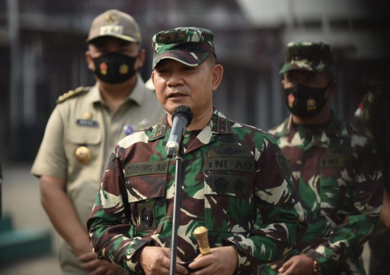 Bikin Video Sambut Rizieq, Seorang Prajurit TNI AD Dipenjara 14 Hari
