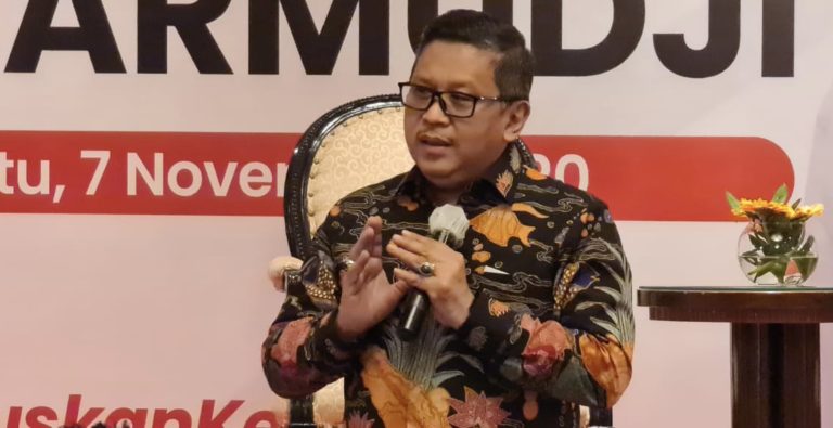 Dampingi Eri-Armudji, Sekjen PDIP Berdialog dengan Pengusaha Surabaya