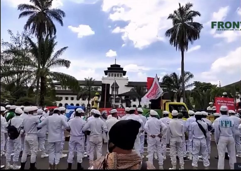 Beda Penjelasan FPI Vs Polisi Soal Enam Orang Laskar