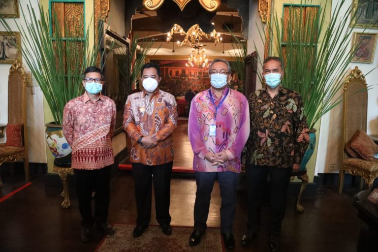 Pjs Gubernur Kepri Minta Dubes Malaysia Buka Perbatasan Antar Negara