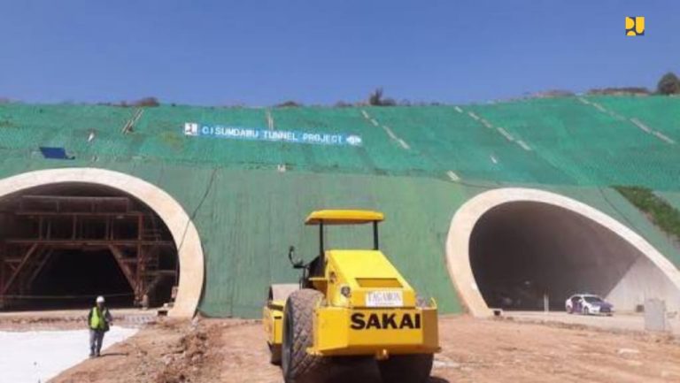 Menteri Basuki: Kontribusi HATTI Sangat Penting untuk Ketahanan Infrastruktur