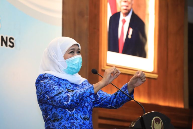 HUT KORPRI Ke-49, Khofifah Ajak Anggota KORPRI Buat Terobosan dan Terus Berinovasi