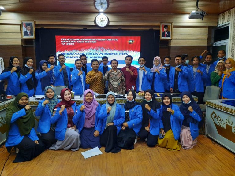Ikuti Diklatpim,  Aktivis Organisasi Mahasiswa IAIN Metro Diminta Belajar Mempimin dan Dipimpim