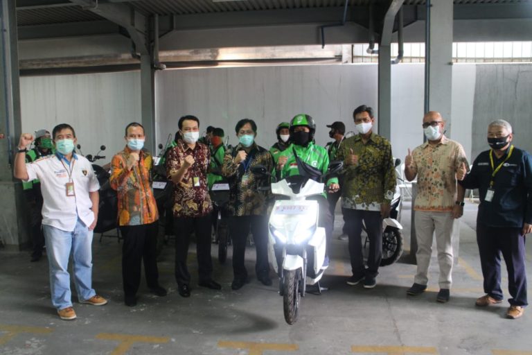 Percepat Ekosistem Kendaraan Listrik, Pertamina dan Gojek Siapkan Pilot Commercial di Jabodetabek