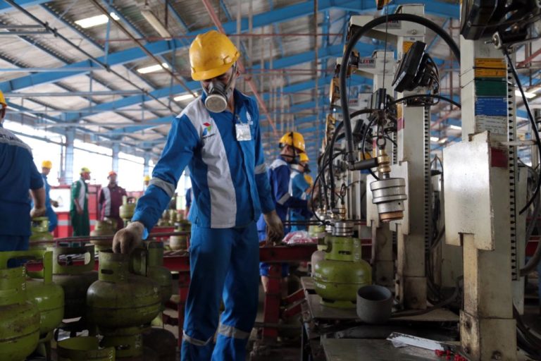 Jelang Nataru, Pertamina Optimalkan Pasokan LPG di Serang dan Cilegon
