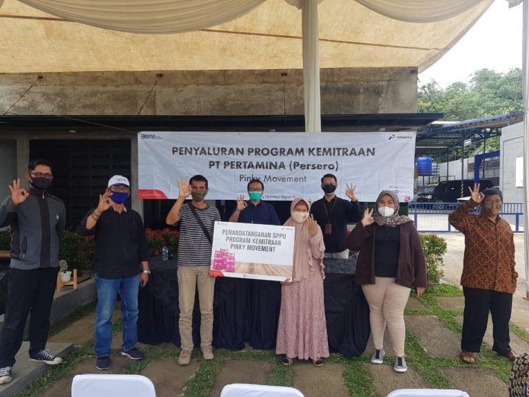 Pertamina Pemasaran Regional Jawa Bagian Barat Salurkan 9,3 Miliar bagi Pelaku UMKM di Penghujung 2020