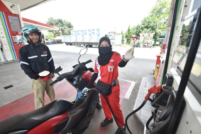 Fasilitasi Kreatifitas Seni Mural, Kilang Pertamina Cilacap Gelar Lomba Seni Menghias Dinding
