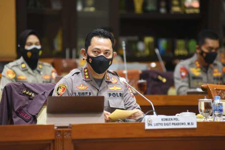 IPW: Tugas Pertama Listyo Sigit Gerakkan Gerbong Mutasi