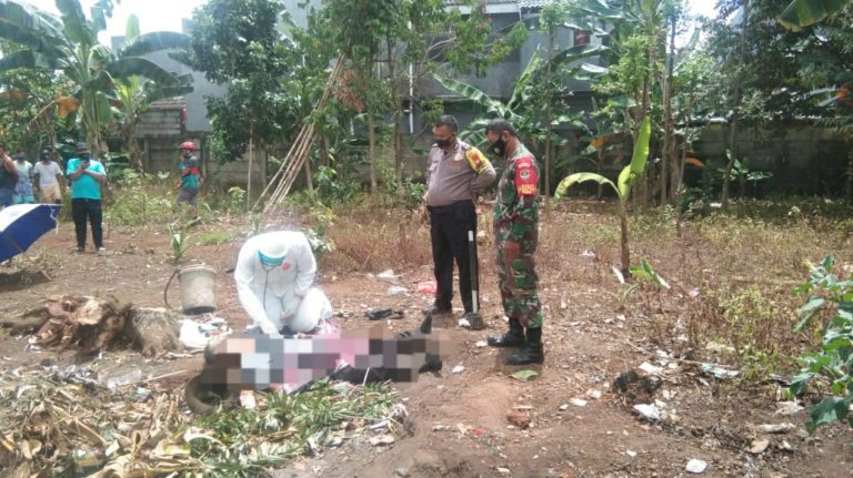 Heboh, Warga Depok Temukan Mayat Tanpa Identitas di Lahan Kosong