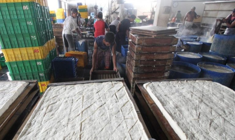 Sempat Mogok, Pedagang Tempe Tahu di Depok Kembali Berjualan