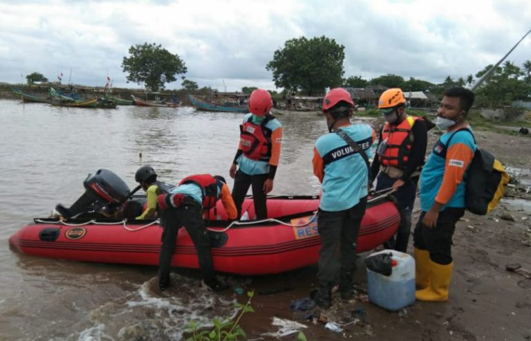 Bantu Korban Sriwijaya dan Longsor Sumedang, Sekolah Relawan Kirim Tim Rescue
