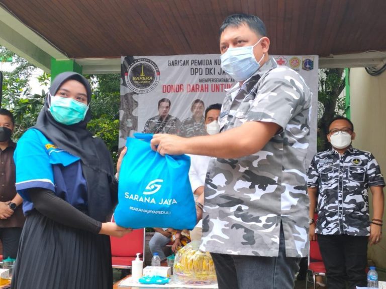 Bagikan Sembako dan Donor Darah, Bapera Siap Dukung Program Pemerintah