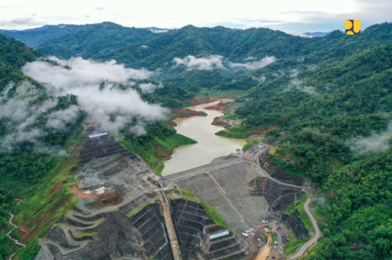 Jokowi Berharap Bendungan Tukul Beri Manfaat Airi 600 Ha Lahan Sawah
