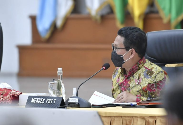 Gus Menteri Minta Relawan Desa Lawan COVID-19 Kolaborasi dengan Satgas
