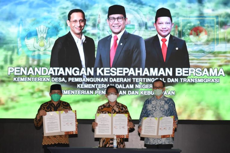 Mendes PDTT, Mendagri dan Mendikbud Sepakati Program Peningkatan Kapasitas SDM di Desa