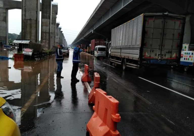 Hati-hati, Ada Genangan di Sejumlah Titik Jalan Tol Milik Jasa Marga
