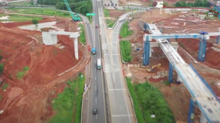 Hati-hati, Ada Pemasangan Gelagar Jembatan Tol Jakarta-Cikampek II Selatan