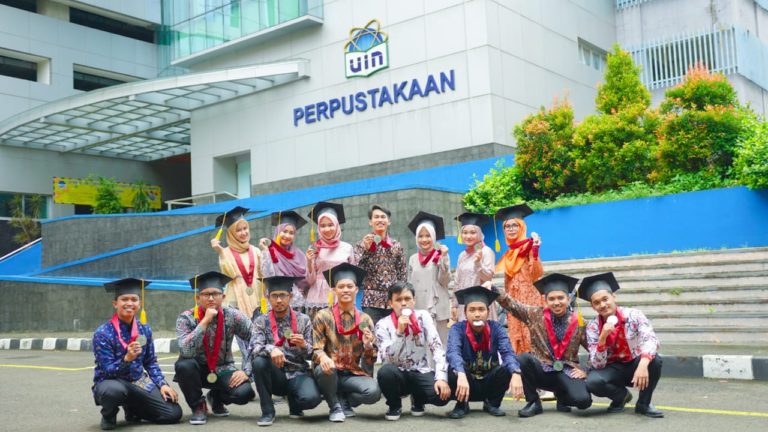 SPS UIN Jakarta Sukses Luluskan Mahasiswa Program Beasiswa PMLD Kemenag