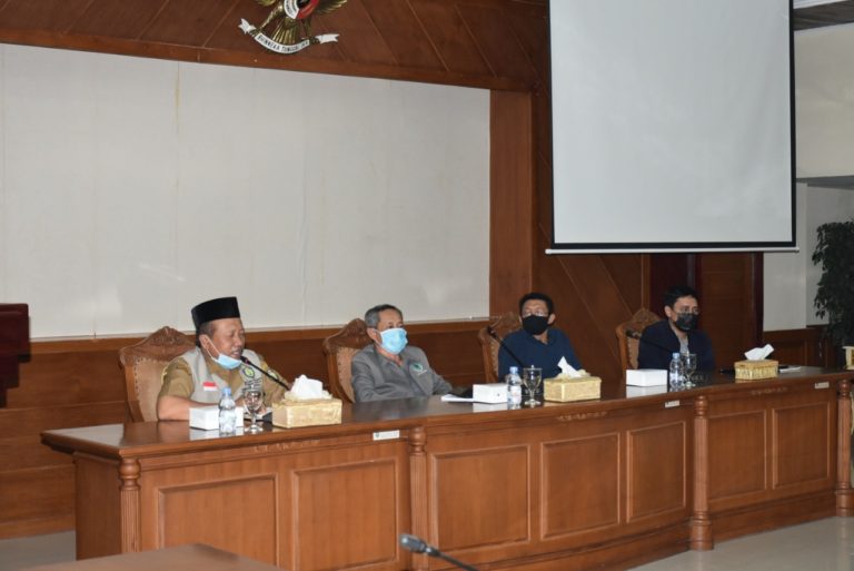 Sosialisasi Rencana Kepulangan Warga Terdampak Insiden Balongan; Pertamina Siapkan Tes Swab