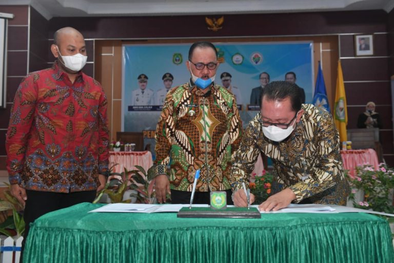 Kemendes Berikan Bantuan ke Beberapa Daerah di Maluku Utara