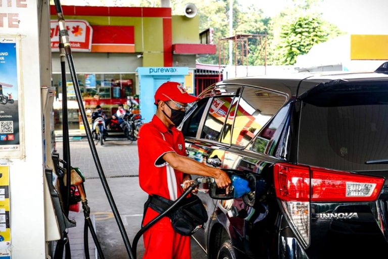 Siang ini Harga Pertalite hingga Pertamax Dipastikan Naik