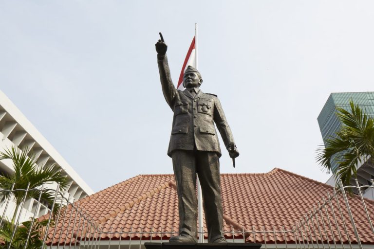 Universitas Moestopo-UGM Bersinergi Kembangkan Pendidikan Berbasis Keunggulan Lokal