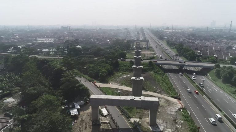 Ada Proyek Erection Box Girder di Tol Moh. Toha, Jasa Marga Rekayasa Lalin