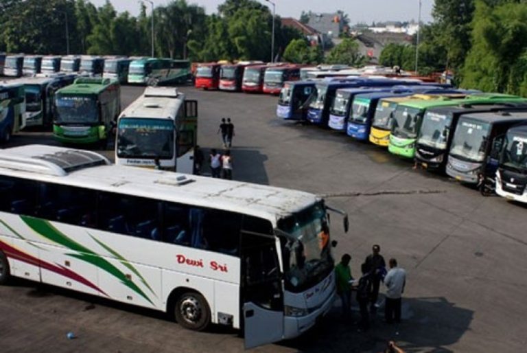 Larang Warganya Mudik, Pemprov DKI Tutup Terminal Bus