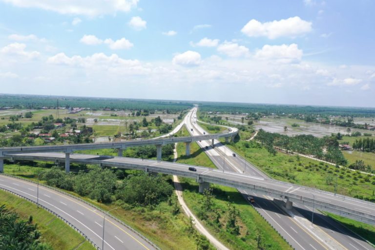 Selama Lebaran, Jalan Tol Regional Nusantara Tetap Beroperasi Normal