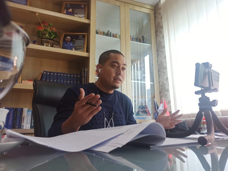 Politisi NasDem DKI Ajak Masyarakat Jaga Habitat Elang Bondol di Pantai Jakarta
