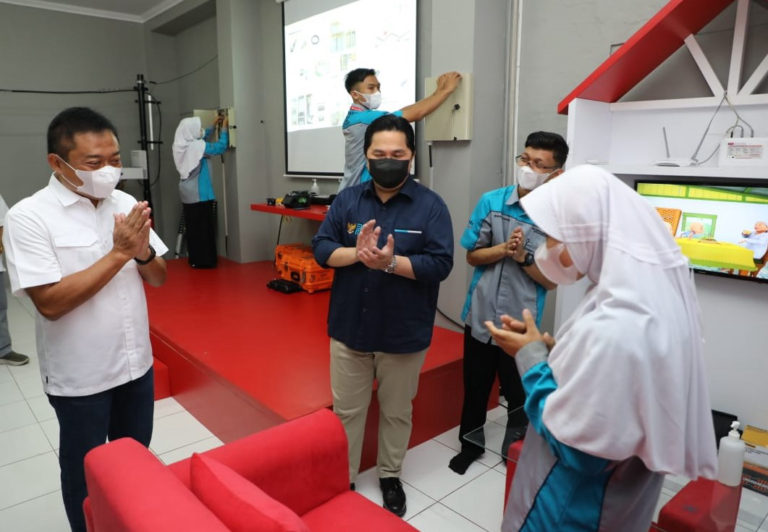 Hadirkan Laboratorium Fiber Optic untuk SMK, Telkom Tumbuhkan Digital Talent