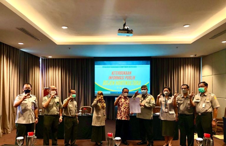 Dirjen Hortikultura Teken Komitmen Bersama Keterbukaan Informasi Publik